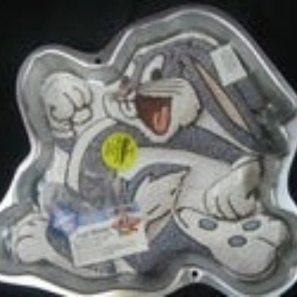 Bugs Bunny Cake Pan Wilton Mold 1996